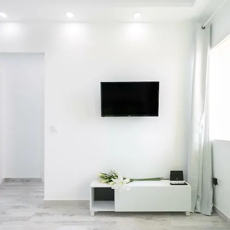 906 Luxury Paraiso Sea View *