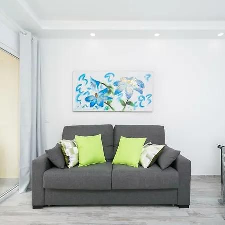 Apartment 906 Luxury Paraiso Sea View *